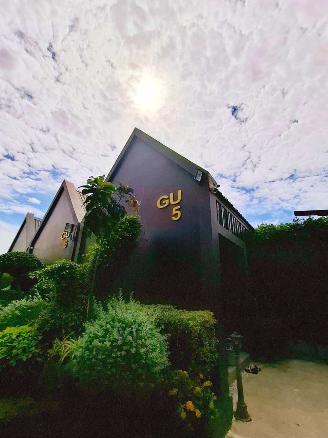 Sawasdee​ Buriram​ Resort Exteriör bild