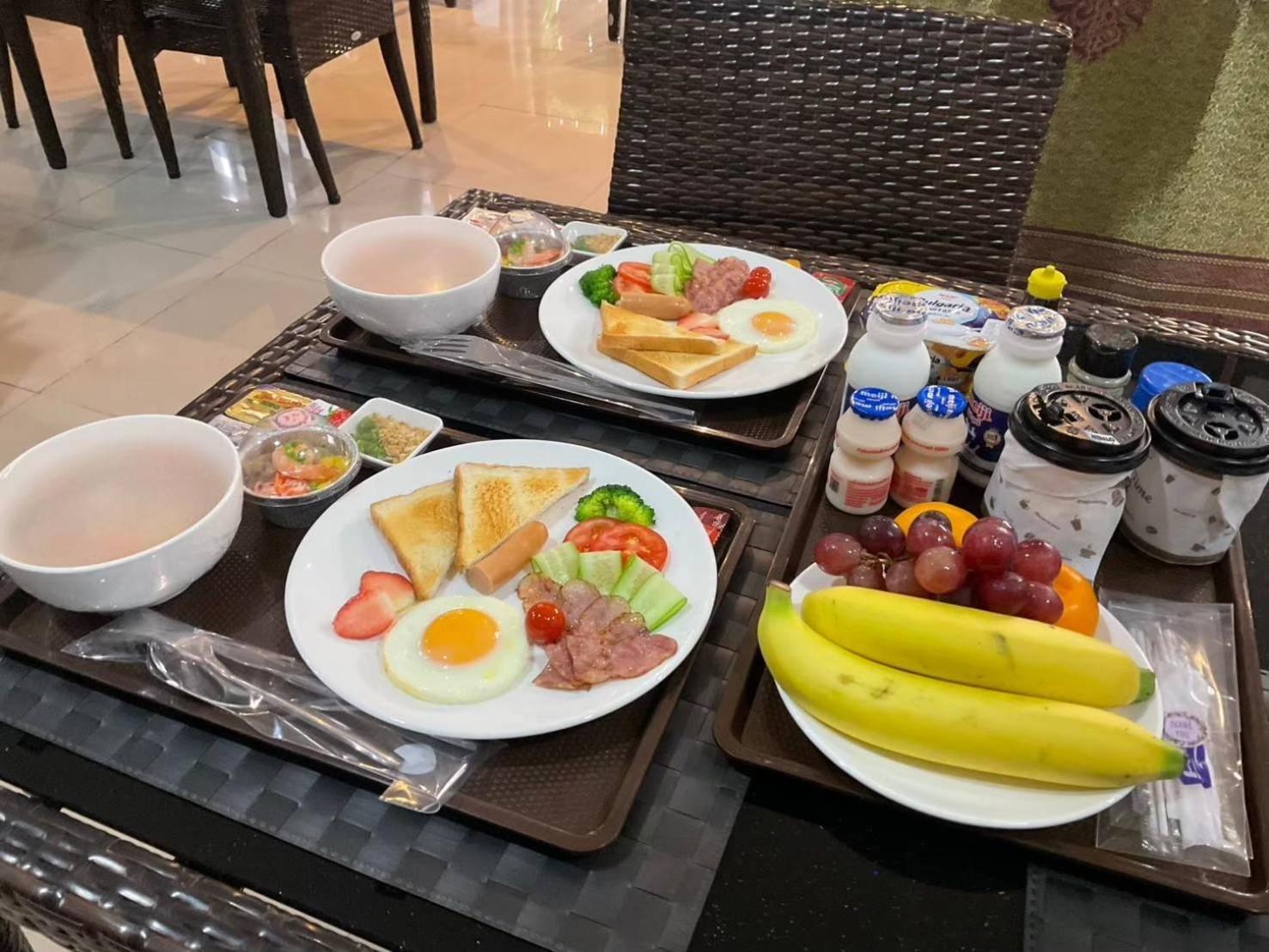 Sawasdee​ Buriram​ Resort Exteriör bild