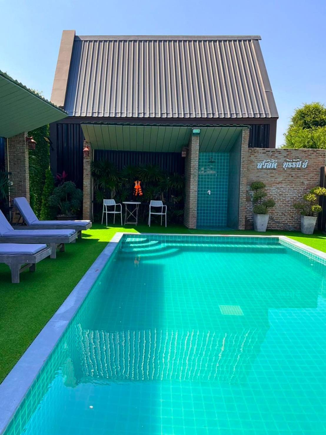 Sawasdee​ Buriram​ Resort Exteriör bild