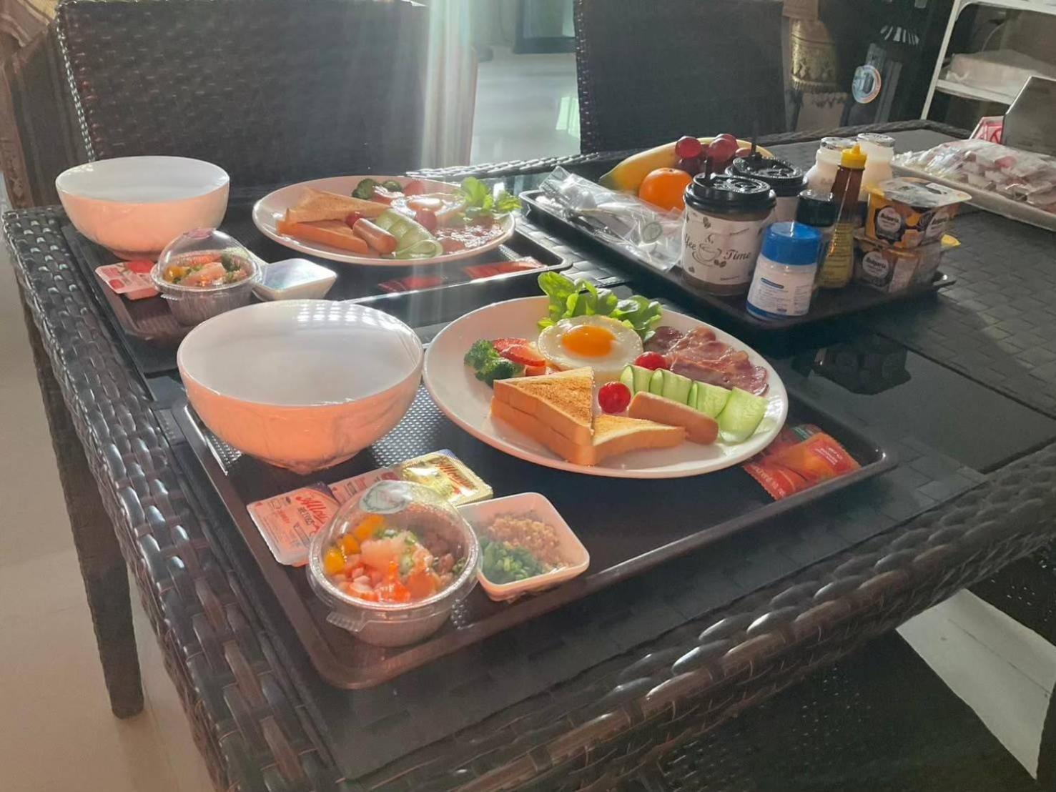 Sawasdee​ Buriram​ Resort Exteriör bild